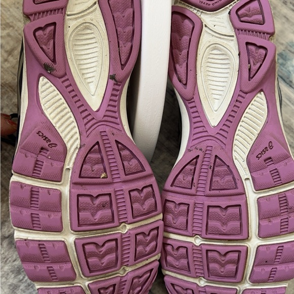 ASICS sneakers - Picture 3 of 3